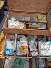 Vintage Hoffman’s Wood Fly Fishing Tackle Box Cod Fishing Rockfish Full Box Bass
