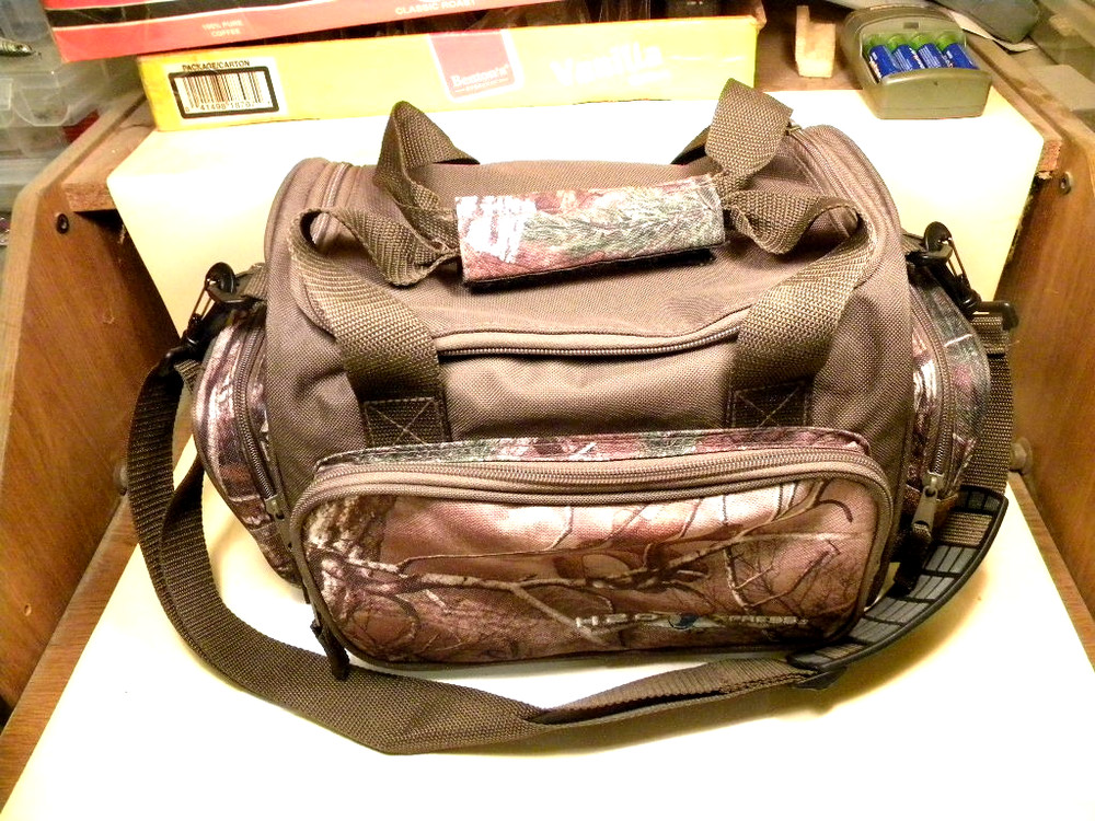 H2O Xpress tackle bag Real Tree Camo 14″ x 9″ x 9″