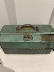 ~ Vintage Walton Grip-Loc Green All Steel Tackle Box ~ 6 Shelves No key 17x9x10