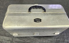 Vintage 1000A Aluminum Cantelilever Tackle Box 7 Trays