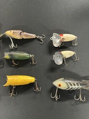 Vintage Plano Magnum Double Sided Tackle Box 1122 & 11 Lures Jitterbug, Bombers