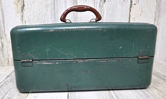 EUC #5413 VTG Tackle Box “Union Steel Chest Corp” Leroy, NY REGD 1951 Lures/More