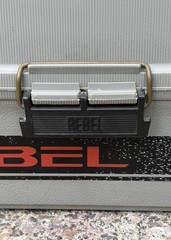 VTG Rebel Fishing Tackle Box #530 Made In USA“With 10 Lures”a few waterless/VTG