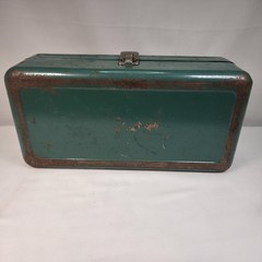 Vintage 1950’s ATCO Victor Tackle Fishing Tool Box Green 13.5″x6.5″x4.5″ USA