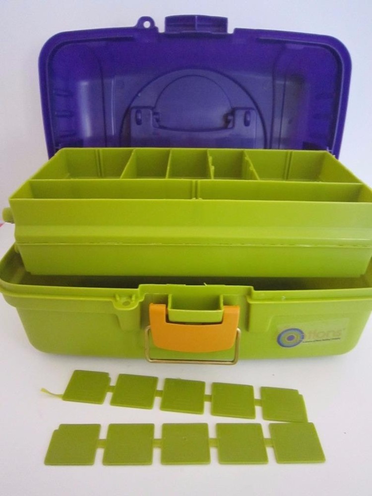 PLANO MOLDING COMPANY LARGE TACKLE BOX WITH TWO TRAYS MODEL 6102 – UNUSED