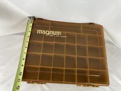 Plano Magnum 1152 Vintage Fishing Tackle Box 52 Pockets w Movable Dividers Amber