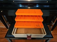Woodstream 93 Tackle Box- 25 Sections W/removable Dividers