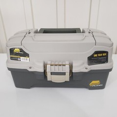 Plano #6201 One-Tray Tackle Box Bait Storage On Sides Extending Tray