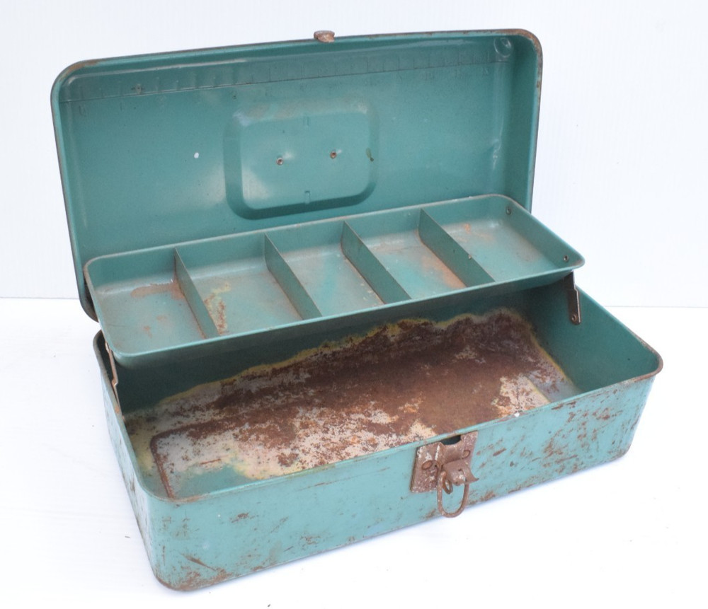 LAWRENCE METAL FISHING TACKLE TOOL BOX METAL 5 COMPARTMENT HINGED TRAY 6x5x13