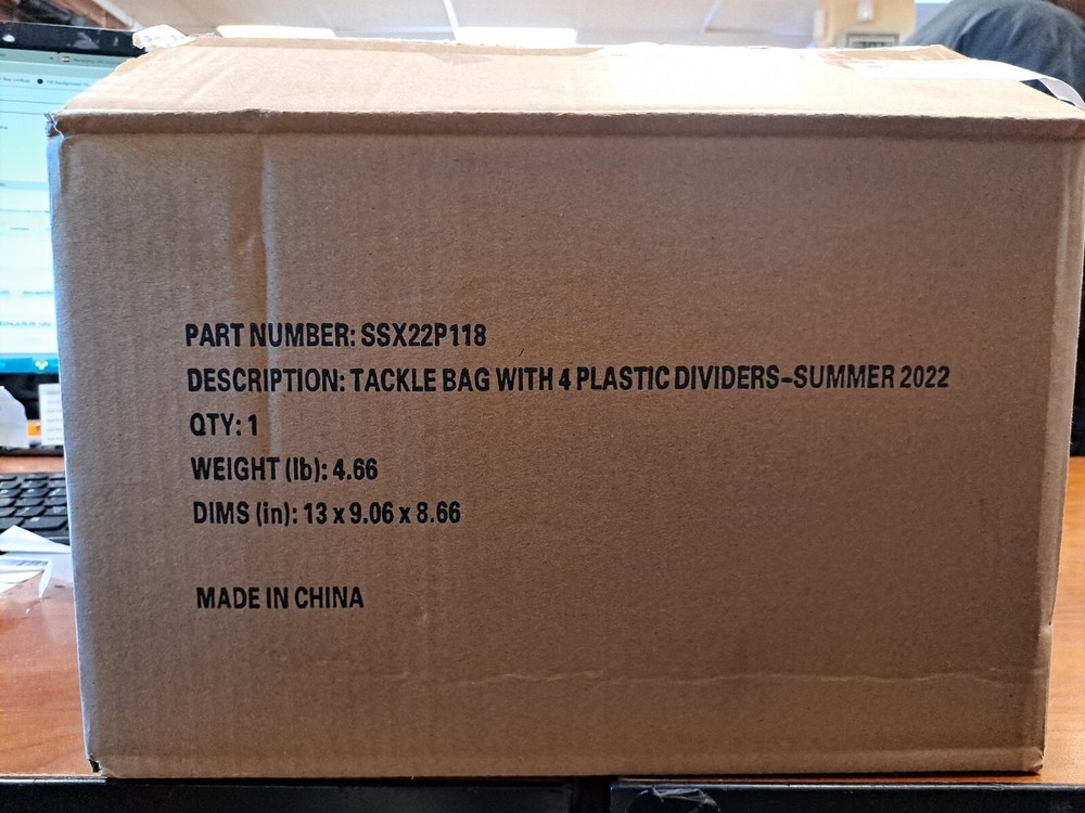 Snap On Summer 2022 Tackle Bag w/ 4 Plastic Dividers SSX22P118