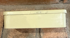RARE Vtg OLD PAL Plastic Tackle Fishing Lure Storage/Organizer – Beige – 4.5″