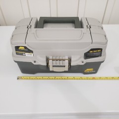 Plano #6201 One-Tray Tackle Box Bait Storage On Sides Extending Tray