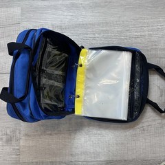 Bass Pro Shops Extreme Finesse Binder Tackle Bag 10 Binder Pages + More Pockets
