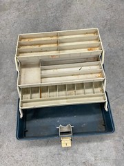 BS9 Vintage Plano Model Product 6400 Drawer/Tray Tackle Box Made In USA
