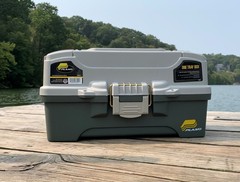 Plano 6201 One-Tray Tackle Box, Bait Storage, Extending Cantilever-tray Design