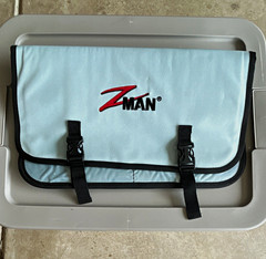 Z-Man Bait BinderZ Soft-Sided Tackle Binder, 4-Pocket Plastic, Blue