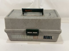 Vintage Rebel 530 Tackle Box w/ 3-Tray Organizer – Classic Fishing Storage