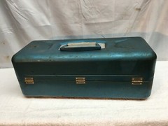 Old Pal Vintage Metal Fish Fishing Tackle Handle Box 19″ Litiz Pennsylvania USA