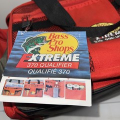 Bass Pro Shops Extreme Qualifier 370 Tackle Bag Red No Storage Containers