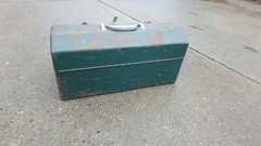 Vintage Grip-Loc Metal Tackle Tool Box Walton Products Made in USA