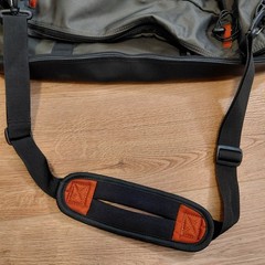 SIMMS “Headwaters” Wet/Dry Storage 90L Tackle Gear Bag Waterproof Bottom