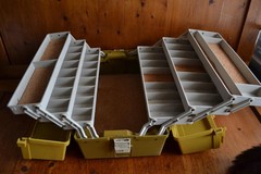 Plano 8106 Fishing Tackle Box 6-Tray Made in USA