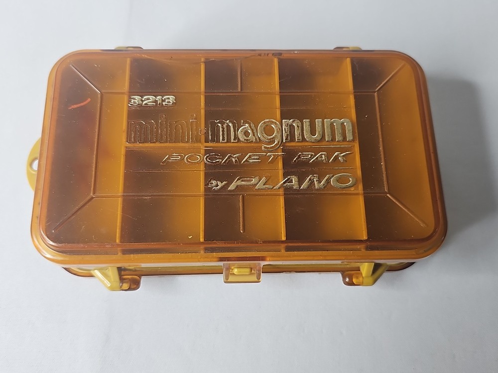 Plano Mini-Magnum Pocket Pak 3213 Fishing Tackle Box Double Sided w/ Dividers