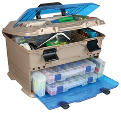 Large Tackle Box with 7 Zerust Tuff Tainers, Bulk Compartment, 6 Line Ports – 18