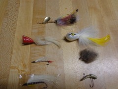 UMCO Model 10 Tackle Box VGC See Pictures for best description Fly Lures Added