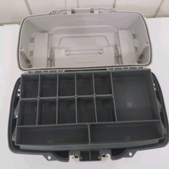 Plano #6201 One-Tray Tackle Box Bait Storage On Sides Extending Tray
