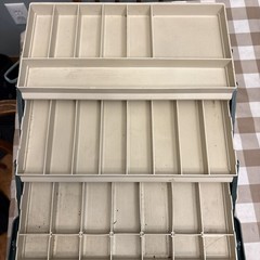 Plano Tackle Logic 3300 3 tray tackle box 16″ x 8″ x 8″
