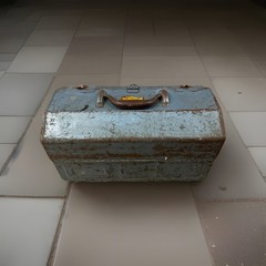 Vintage Walton Grip-Loc Green All Steel Tool or Tackle Box