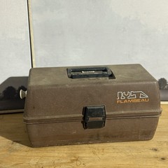 VINTAGE FLAMBEAU 14011 FISHING TACKLE/TOOL BOX BROWN W/ ORANGE INSERT TOOL BOX