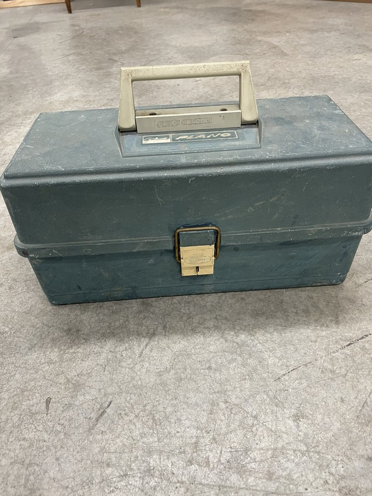 BS9 Vintage Plano Model Product 6400 Drawer/Tray Tackle Box Made In USA