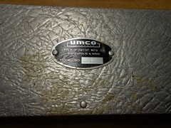 UMCO Model 10 Tackle Box VGC See Pictures for best description Fly Lures Added