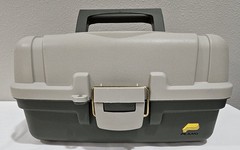 Vintage PLANO 6102 Fishing Tackle Box 1 Divided Tray Green/Tan EUC