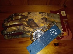 Field & Stream Women’s Soft Shell Camo Gloves Realtree Xtra Pattern Size Medium