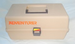 VINTAGE ADVENTURER 2 TRAY TACKLE BOX