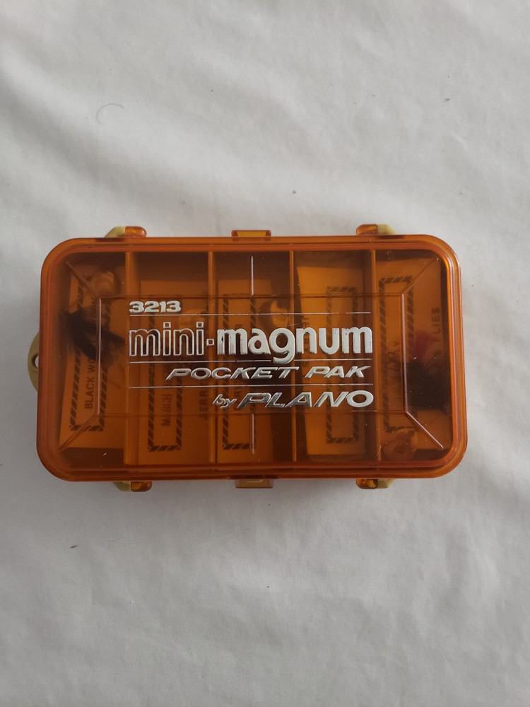 Plano Mini Magnum 3213 Double Sided Fishing Tackle Box w/ flies spinners