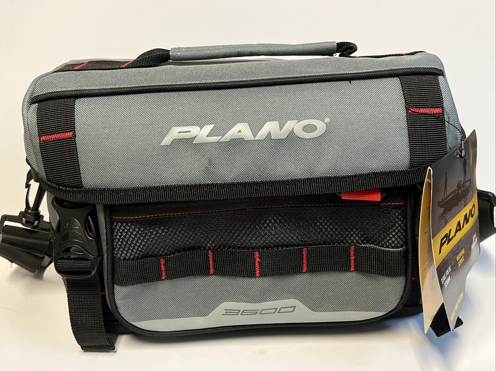 NEW Plano Weekend Series 3600 Fishing Tackle Bag PLABW361W w/ 2 Utility Trays