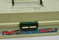 Rebel 510 Tackle Box With Tray Compartments & Fishing Lures Supplies Vintage