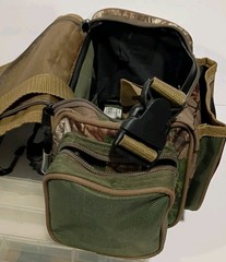 PLANO Soft Sided Box Shoulder/Waist Fishing Bag Camouflage Hunting camo Nice!