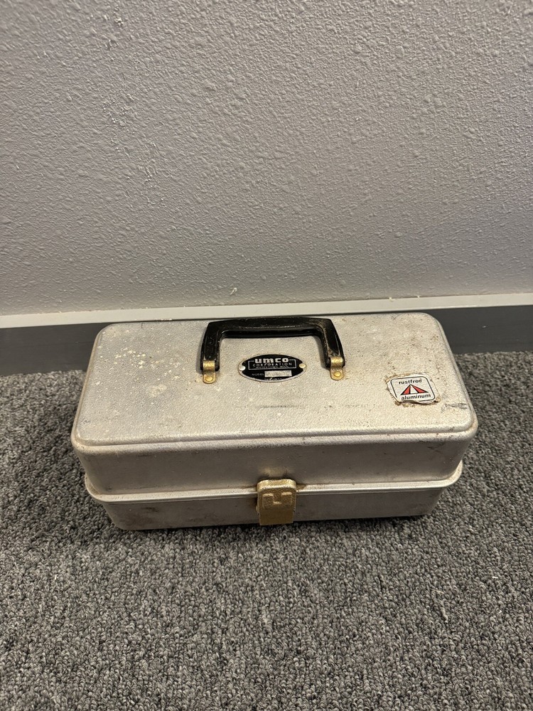 UMCO 103A ALUMINUM 3 TIER FISHING TACKLE BOX U.S.A. MADE Stocked With Items!!