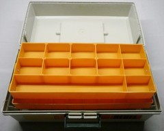 Vintage Rebel 520 Plastic Fishing Tackle Box 2 Trays