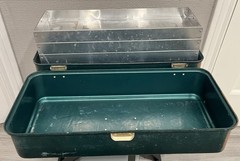 Vintage UMCO 185 U Tackle Box – Green, 3-Tier, No Handle