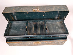 Vintage Walton Grip-Loc Large 21″ Steel Fishing Tackle Box Green Rare Model