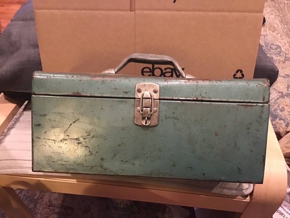 Simonsen Metal Tackle Box 1 Tray 3 Compartments Tool Green 1950’s Tool 15”