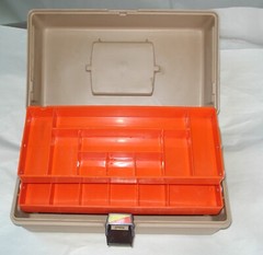 VINTAGE ADVENTURER 2 TRAY TACKLE BOX