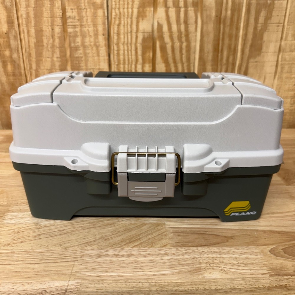 Plano 6201 One-Tray Tackle Box, Bait Storage, Extending Cantilever-tray Design