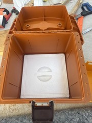 Fenwick Sport Seat 9050 Cooler Tacklebox Seat Combo *CLEAN unused